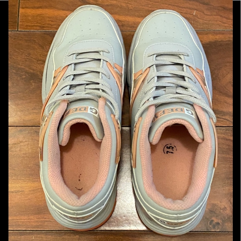 Gravity Defyer Shoes - Picture 12 of 16